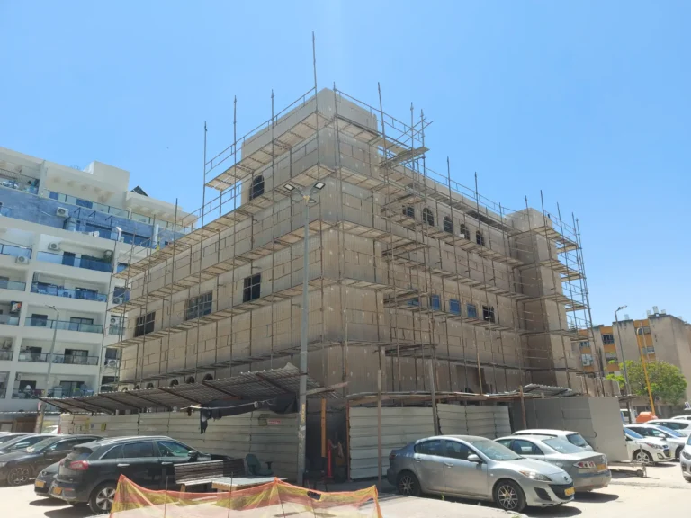 בית החסידים גור הכרכור (3)